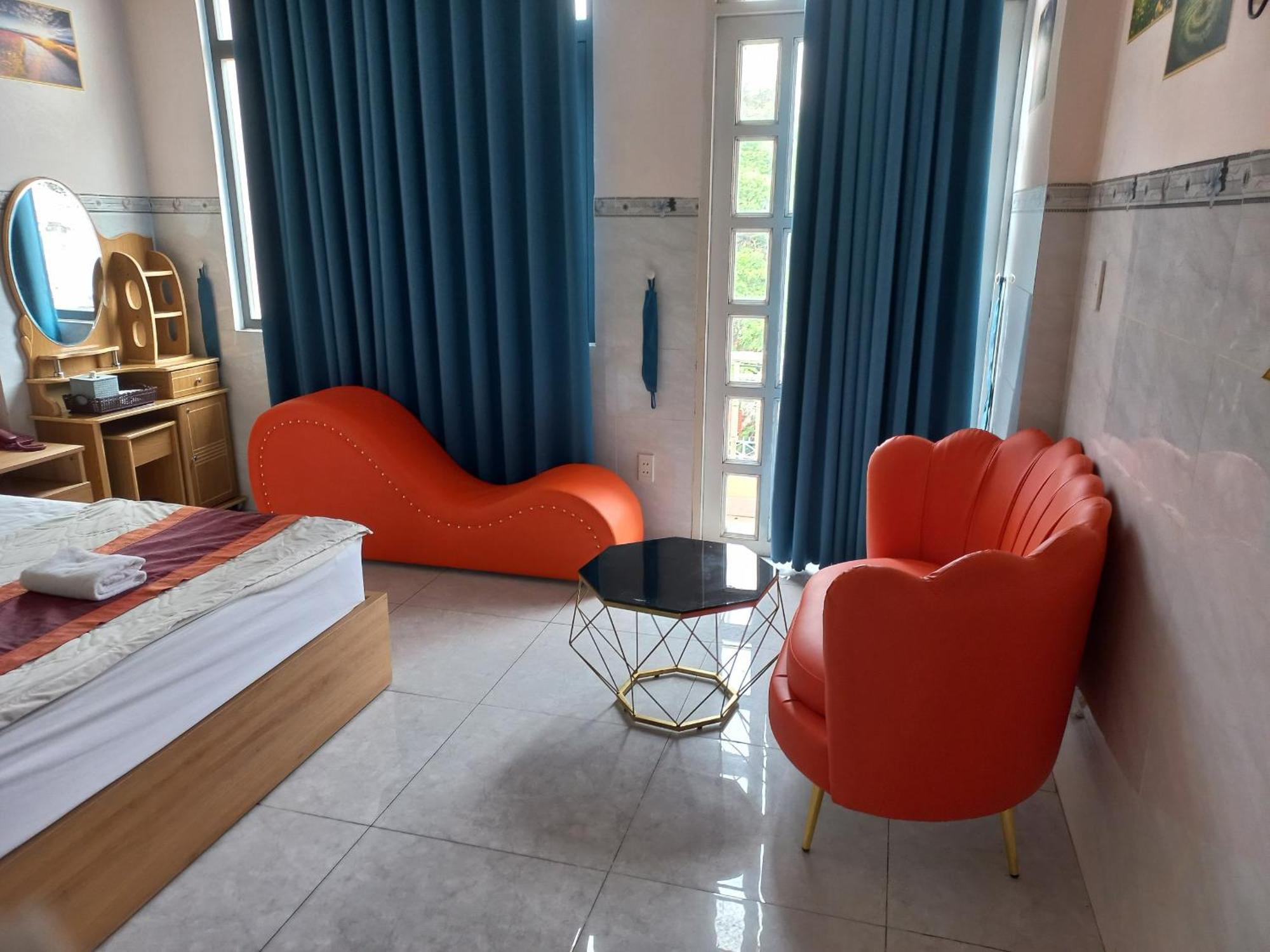 Hotel Khach San Nguyen Trung Ho Chi Minh Zewnętrze zdjęcie