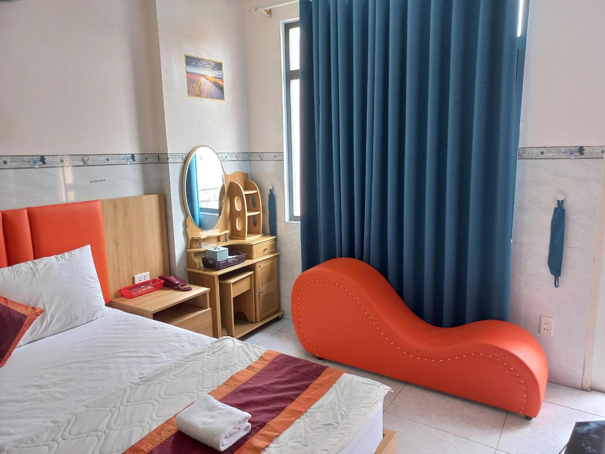 Hotel Khach San Nguyen Trung Ho Chi Minh Zewnętrze zdjęcie
