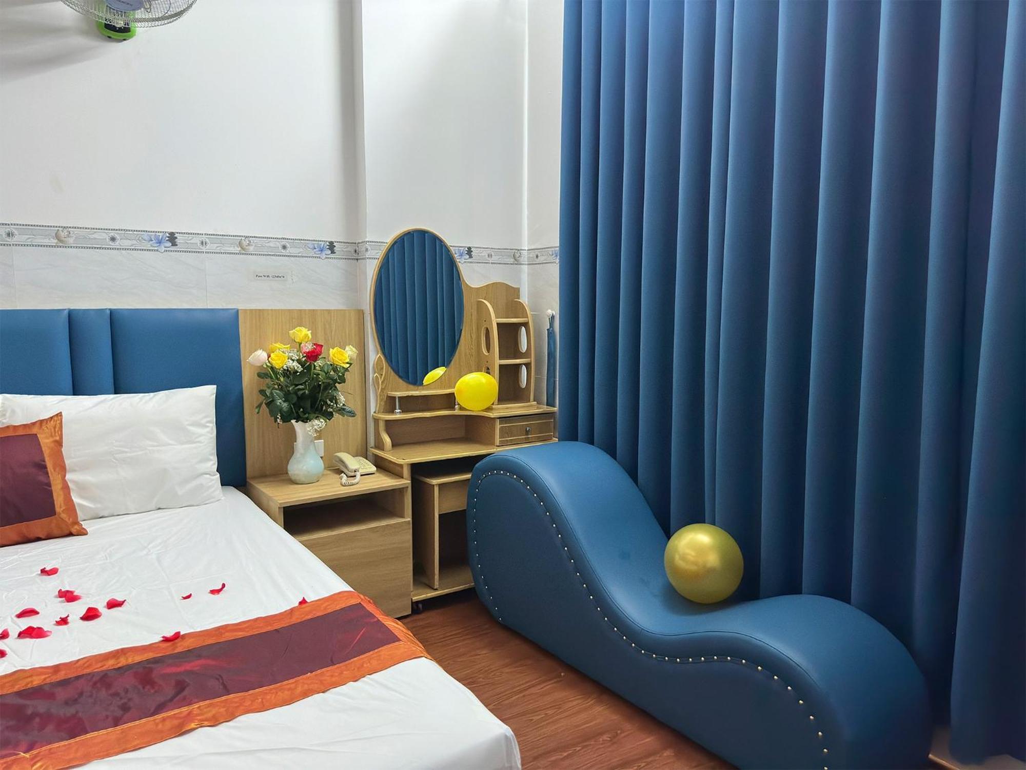 Hotel Khach San Nguyen Trung Ho Chi Minh Zewnętrze zdjęcie