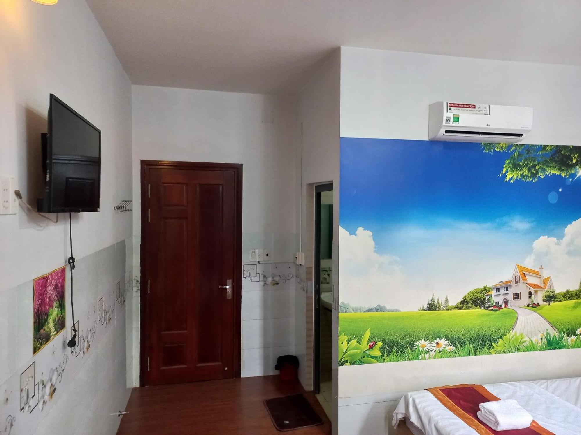 Hotel Khach San Nguyen Trung Ho Chi Minh Zewnętrze zdjęcie