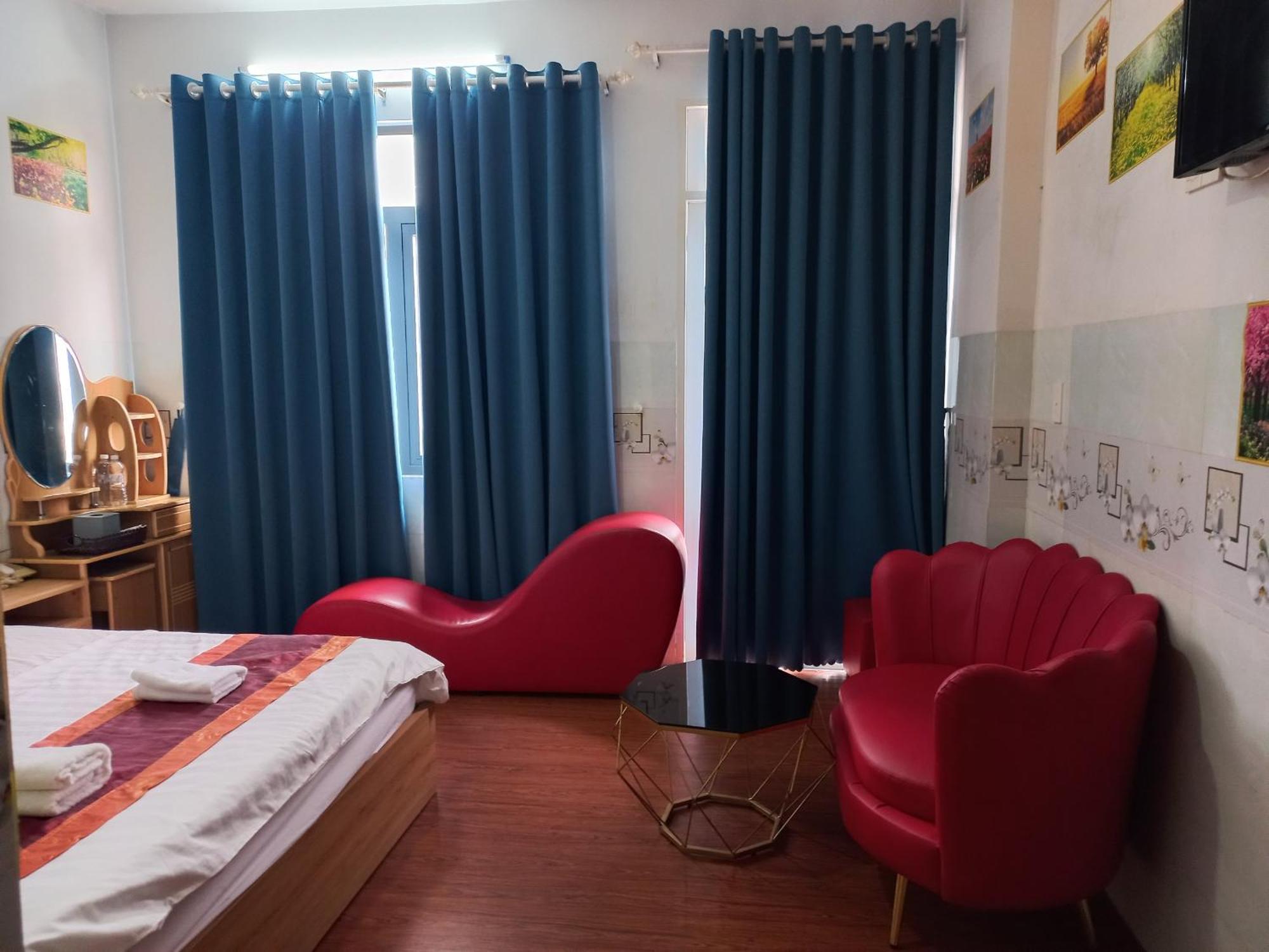 Hotel Khach San Nguyen Trung Ho Chi Minh Zewnętrze zdjęcie