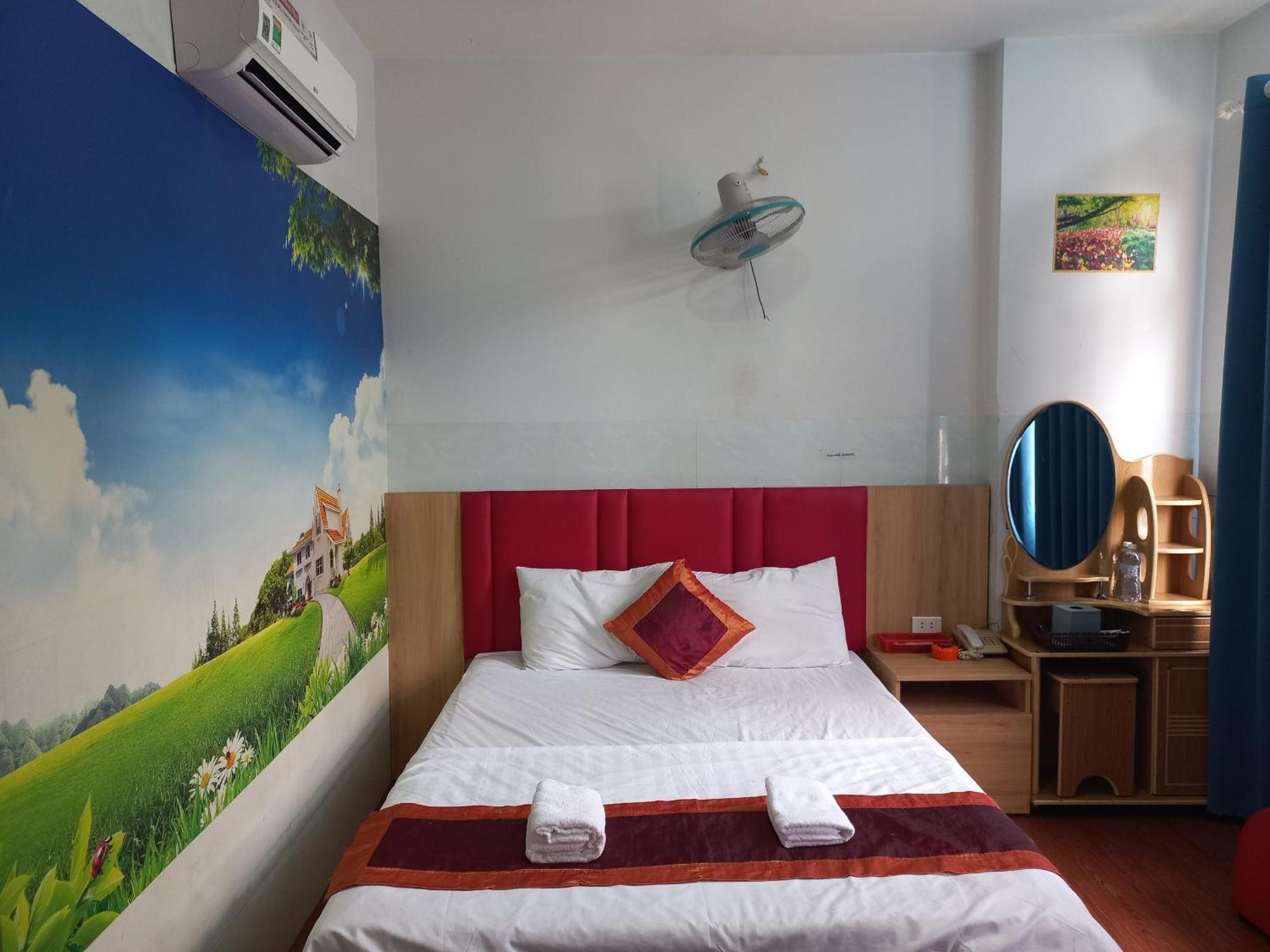 Hotel Khach San Nguyen Trung Ho Chi Minh Zewnętrze zdjęcie